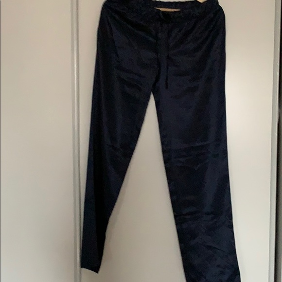 NWOT La Senza SILK Pajama Set NAVY XS - Picture 6 of 8